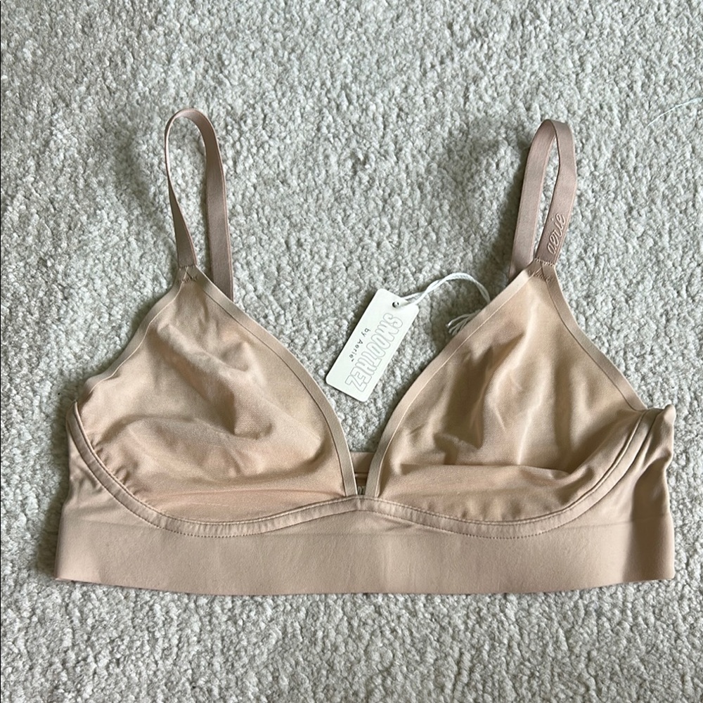 Aerie Smoothz Bralette, size M.